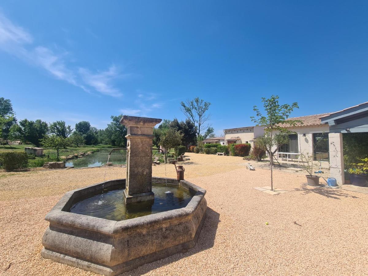 Les Buisses En Provence Couette-café Piolenc
