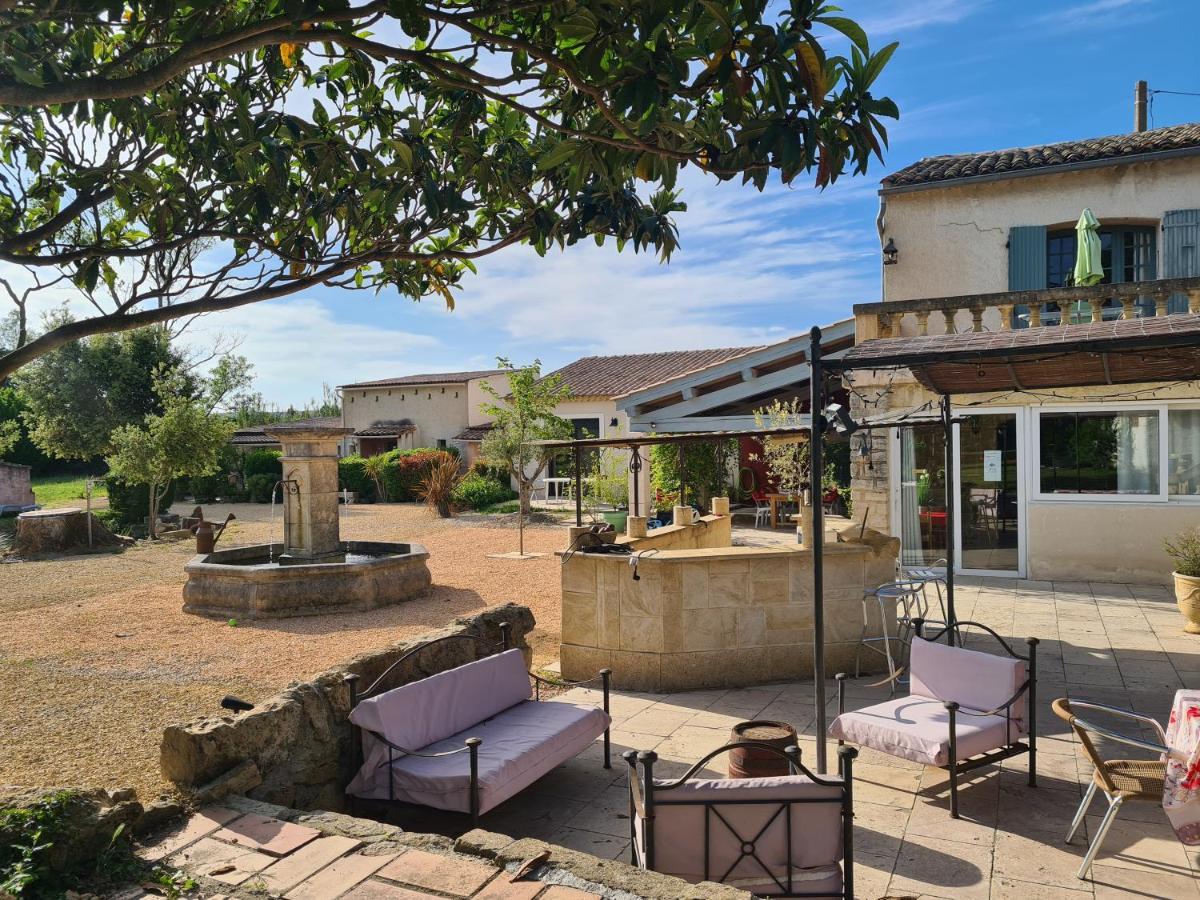 Les Buisses En Provence Couette-café Piolenc